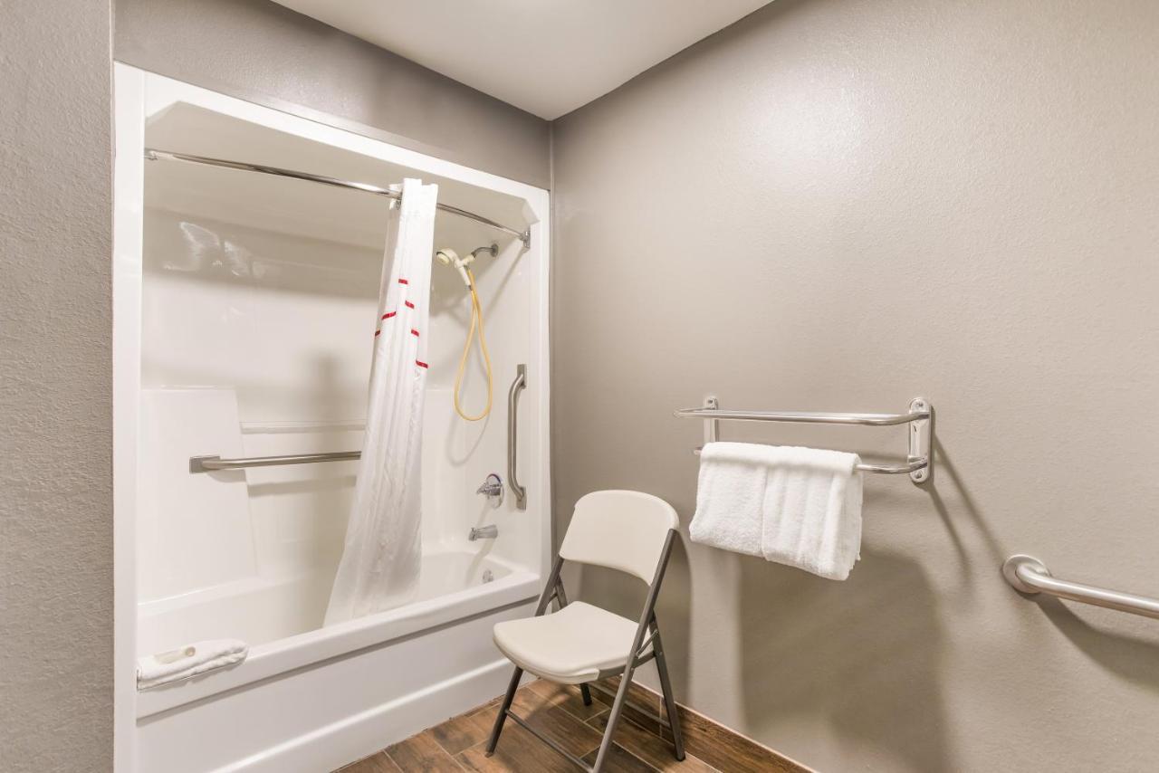 Red Roof Inn & Suites Athens, Al Ngoại thất bức ảnh