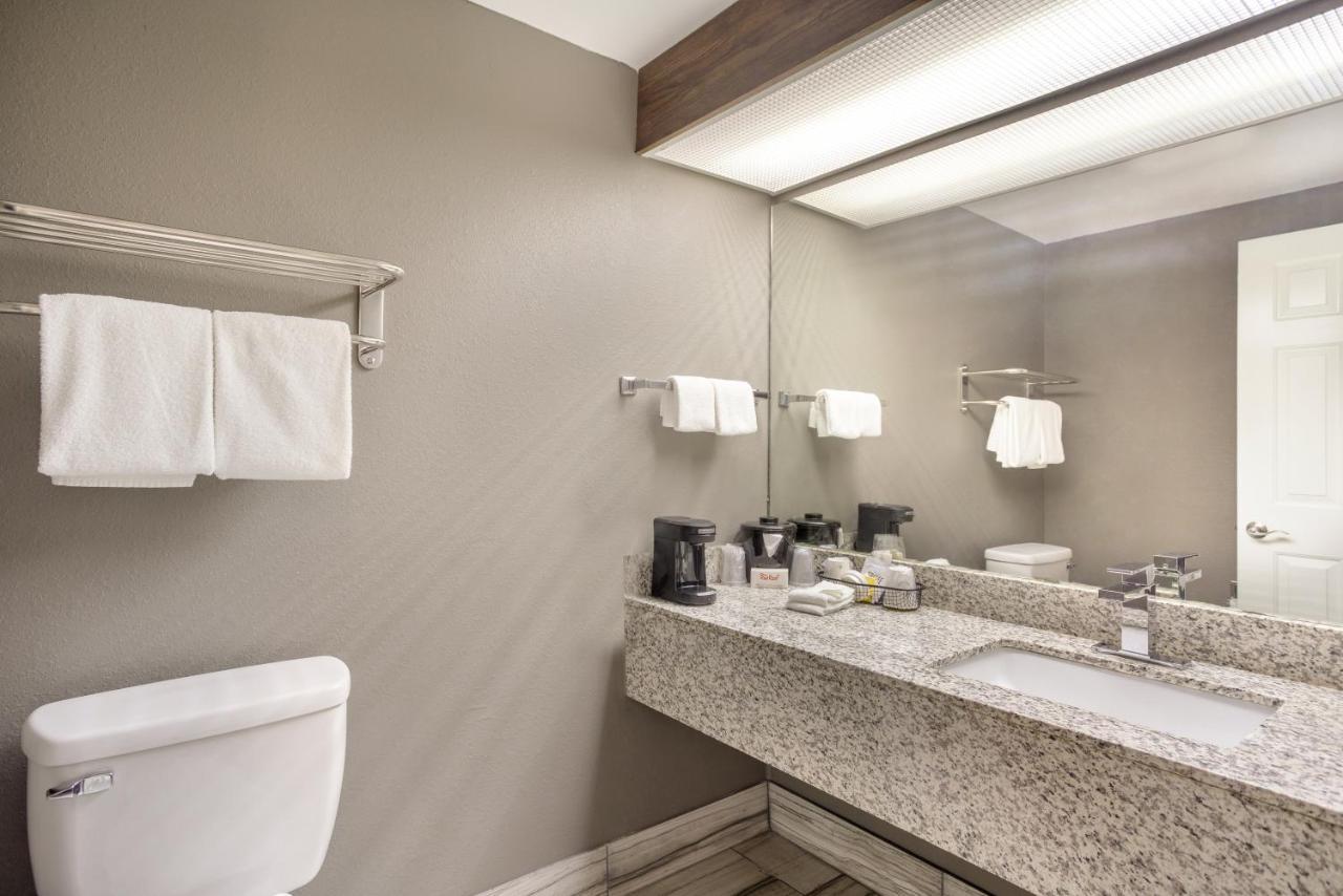 Red Roof Inn & Suites Athens, Al Ngoại thất bức ảnh